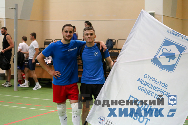 5676867867987 (19).jpg